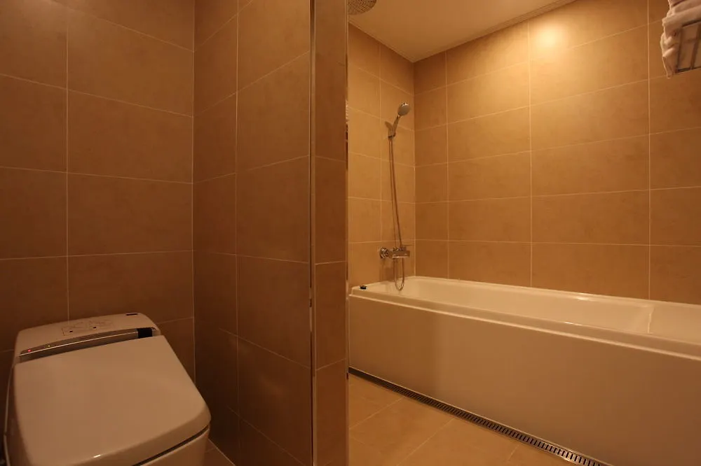 Circle Hotel Seoul Motel