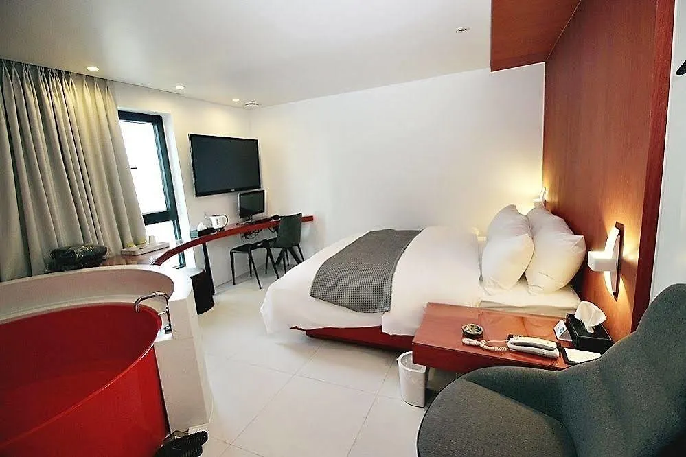 Circle Hotel Seoul Motel
